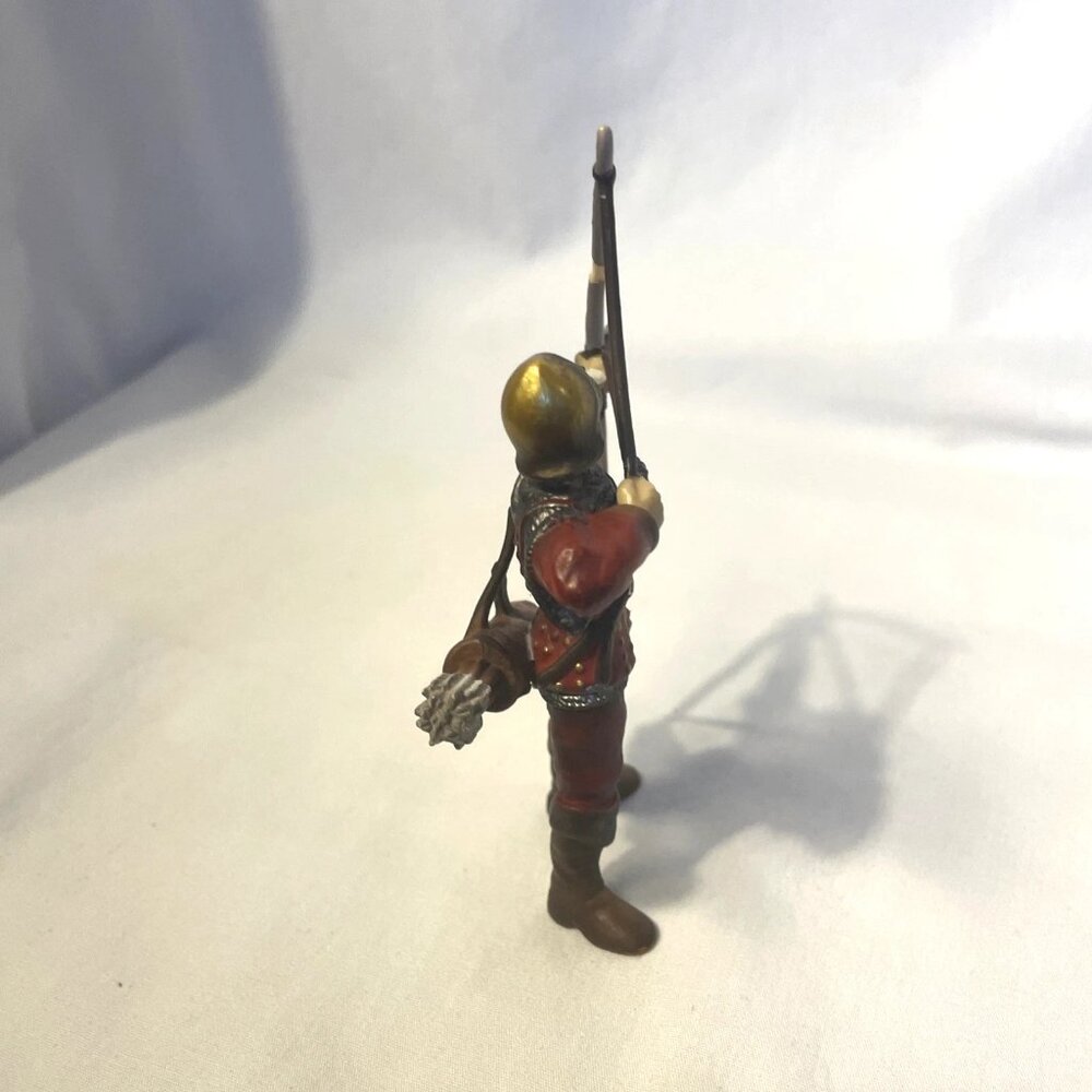 Schleich 2003 Ritter Red Archer with Long Bow 70015 Figure Knight Arrows - Picture 5 of 12